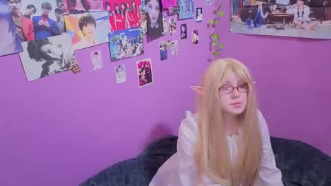 Lina online show from 10, 3, 2026