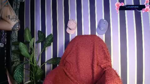 ig WitchDivinne online show from 10, 6, 2026