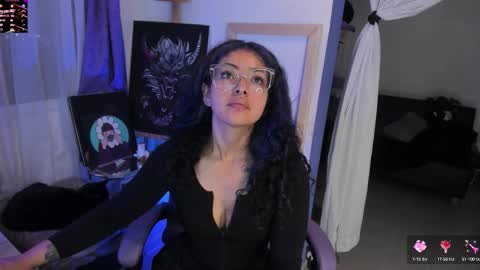     Luna Violeta  A r t i s t  online show from 20, 9, 2025