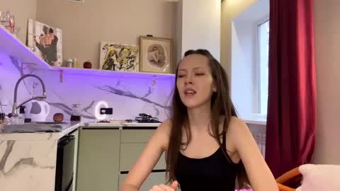 Snapshot of withlovebella chatting on 23, 1, 2025 Isobelle online show from 23, 1, 2025