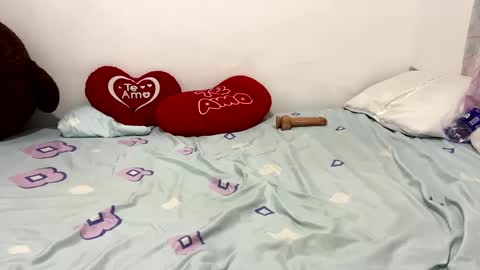 Wiz and Candy online show from 9, 1, 2025