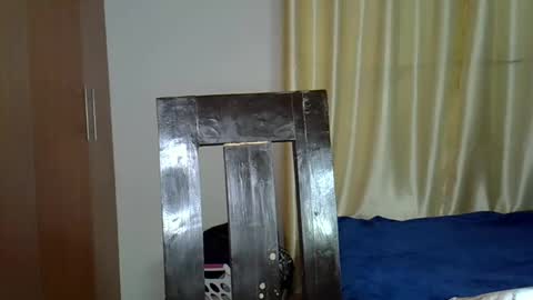 girlie o online show from 1, 3, 2025