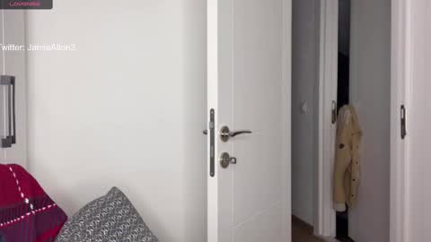 Wlademar online show from 16, 2, 2025