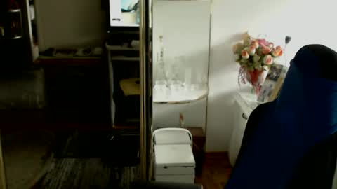 wlodek165 online show from 9, 4, 2026