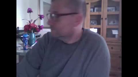 wobble444 online show from 24, 11, 2025