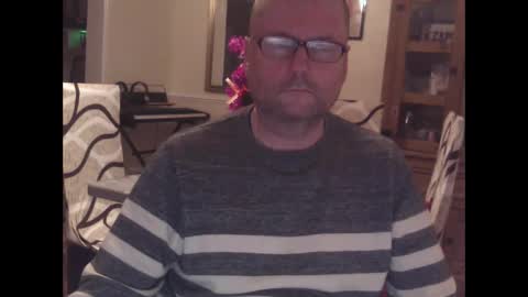 Snapshot of wobble444 chatting on 2, 6, 2026 wobble444 online show from 2, 6, 2026