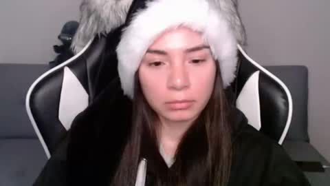 Snapshot of wolfs_daughter chatting on 15, 12, 2024 Alex online show from 15, 12, 2024