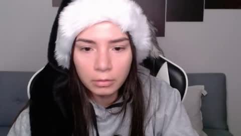 Snapshot of wolfs_daughter chatting on 26, 12, 2024 Alex online show from 26, 12, 2024