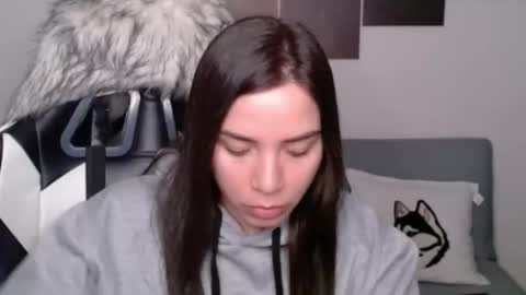 Snapshot of wolfs_daughter chatting on 31, 12, 2024 Alex online show from 31, 12, 2024