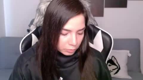 Snapshot of wolfs_daughter chatting on 17, 1, 2025 Alex online show from 17, 1, 2025