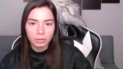 Snapshot of wolfs_daughter chatting on 19, 1, 2025 Alex online show from 19, 1, 2025