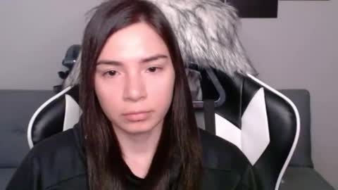 Snapshot of wolfs_daughter chatting on 21, 1, 2025 Alex online show from 21, 1, 2025