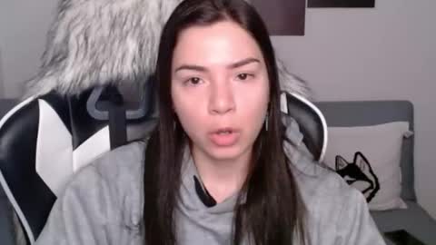 Snapshot of wolfs_daughter chatting on 3, 2, 2025 Alex online show from 3, 2, 2025