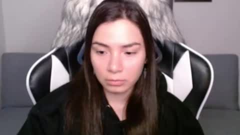 Snapshot of wolfs_daughter chatting on 13, 2, 2025 Alex online show from 13, 2, 2025