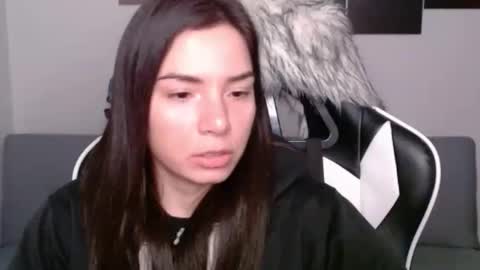 Snapshot of wolfs_daughter chatting on 15, 2, 2025 Alex online show from 15, 2, 2025