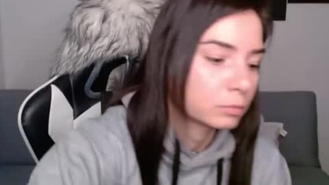 Snapshot of wolfs_daughter chatting on 18, 2, 2025 Alex online show from 18, 2, 2025