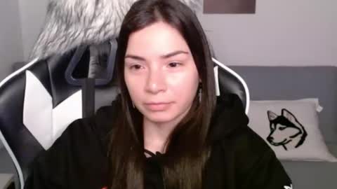 Snapshot of wolfs_daughter chatting on 3, 3, 2025 Alex online show from 3, 3, 2025