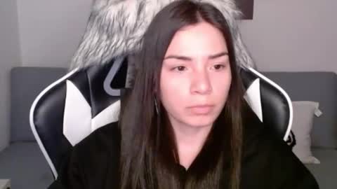 Snapshot of wolfs_daughter chatting on 6, 3, 2025 Alex online show from 6, 3, 2025