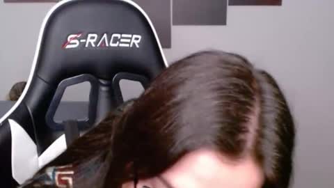 Alex online show from 21, 4, 2026