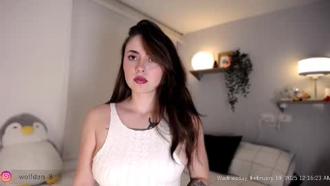   online show from 19, 2, 2025