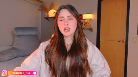   online show from 24, 4, 2026