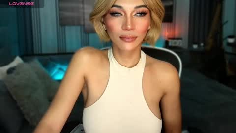 Snapshot of womanofyourdesire_ts chatting on 20, 3, 2026 Julia online show from 20, 3, 2026