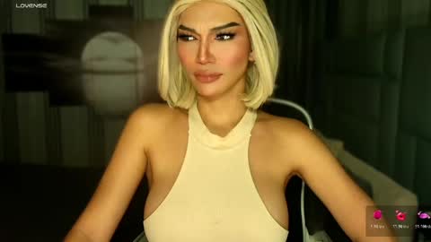 Julia online show from 6, 5, 2026