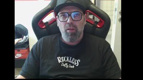 Adam online show from 27, 4, 2026