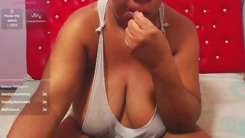 Snapshot of wonderfuldiana chatting on 7, 6, 2026 online show from 7, 6, 2026