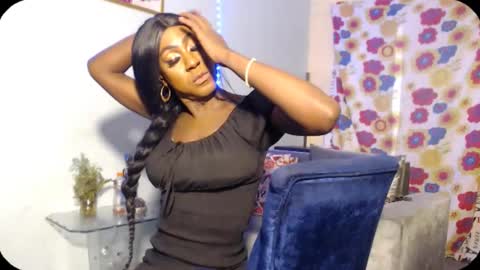 SHENIEL RODRIGUEZ online show from 4, 12, 2024