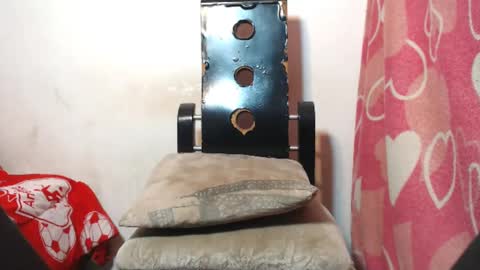 SHENIEL RODRIGUEZ online show from 18, 2, 2025