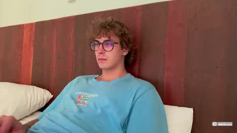 Snapshot of woods_jerk chatting on 22, 12, 2025 Mitya online show from 22, 12, 2025