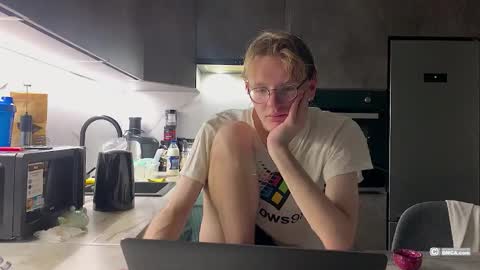 Snapshot of woods_jerk chatting on 6, 1, 2026 Mitya online show from 6, 1, 2026