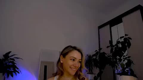 Snapshot of worldsbaby chatting on 15, 2, 2025 worldsbaby online show from 15, 2, 2025