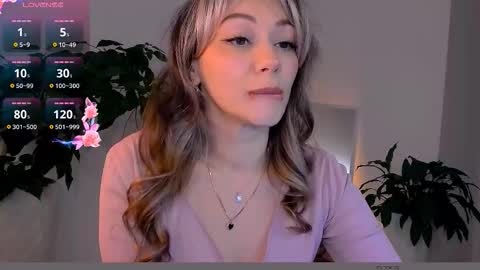 Snapshot of worldsbaby chatting on 8, 11, 2025 worldsbaby online show from 8, 11, 2025