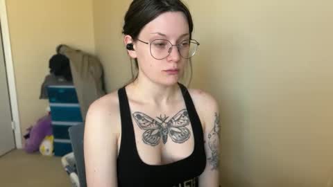 Lucina online show from 28, 2, 2025