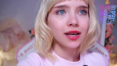 Snapshot of wow_angel chatting on 20, 5, 2026 wow_angel online show from 20, 5, 2026