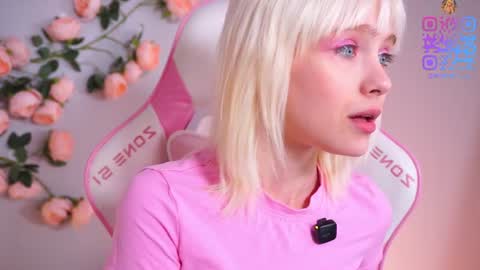 Snapshot of wow_angel chatting on 14, 6, 2026 wow_angel online show from 14, 6, 2026