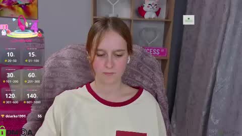 wow_emma_ online show from 28, 7, 2026