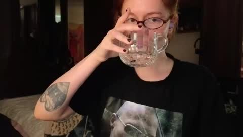 Rebecy online show from 13, 4, 2026