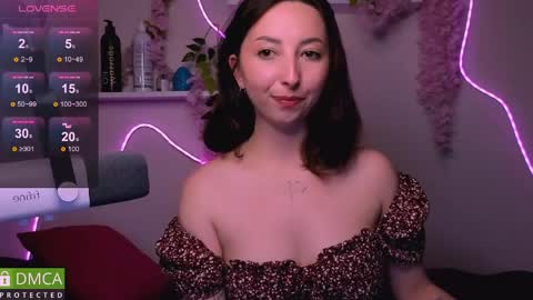 Snapshot of wow_sue chatting on 7, 6, 2026 Sue online show from 7, 6, 2026