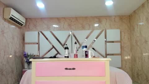 Snapshot of wowana chatting on 9, 3, 2025 STREAMING SCHEDULE 2100 - 0530 GMT-5 online show from 9, 3, 2025