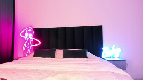 Snapshot of wowlovie666 chatting on 1, 12, 2024 Emi online show from 1, 12, 2024