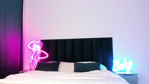 Snapshot of wowlovie666 chatting on 5, 12, 2024 Emi online show from 5, 12, 2024