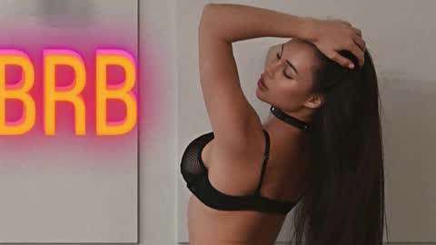 Snapshot of wowlovie666 chatting on 26, 9, 2025 Emi online show from 26, 9, 2025