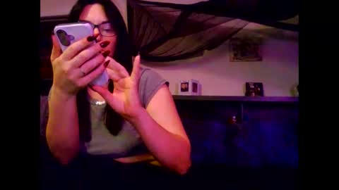 Snapshot of wrenleigh chatting on 11, 6, 2026 Crystal Lake online show from 11, 6, 2026