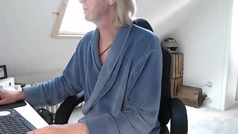 WyattEarp64 online show from 15, 9, 2025