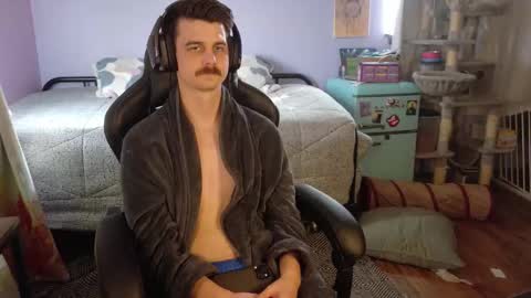 Wyatt online show from 17, 12, 2025