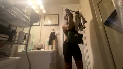 Wynter Heat online show from 25, 7, 2026