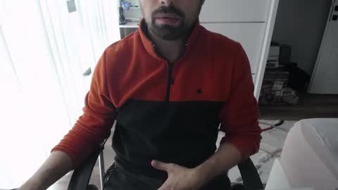 Snapshot of x_____0_____x chatting on 24, 10, 2025 Mr. Lonely online show from 24, 10, 2025